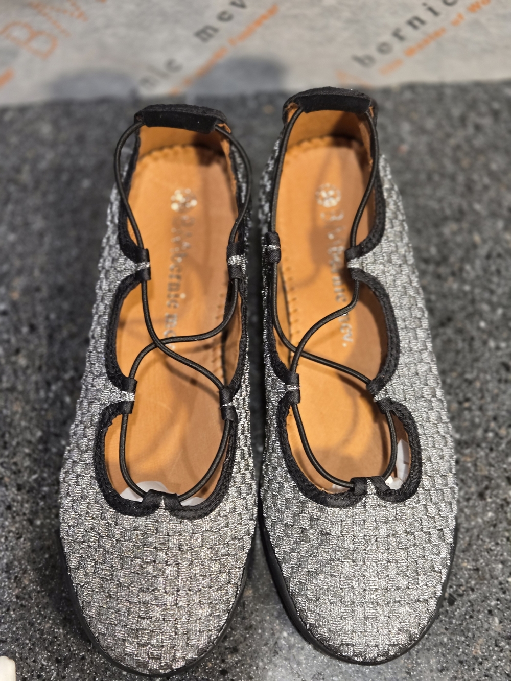 Comfortable Women's Bernie Mev Rigged Connect Flats In Pewter - Picture 6 of 8